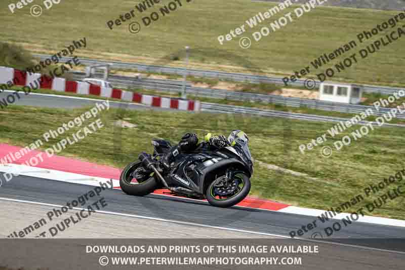 cadwell no limits trackday;cadwell park;cadwell park photographs;cadwell trackday photographs;enduro digital images;event digital images;eventdigitalimages;navarra;no limits trackdays;peter wileman photography;racing digital images;trackday digital images;trackday photos